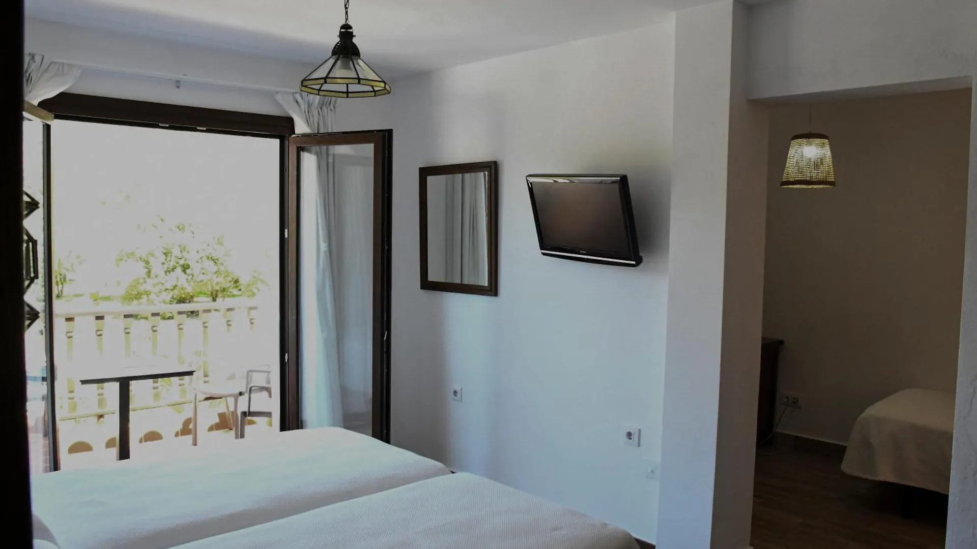 Hotel La Codorniz Tarifa