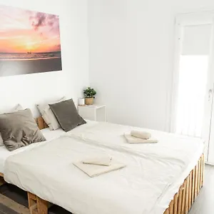 Habitación en casa particular Surfersresidence